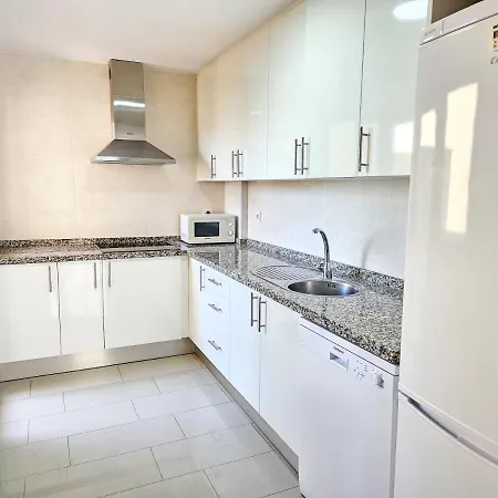 Sup T12 Marinsa - La Torre Apartment
